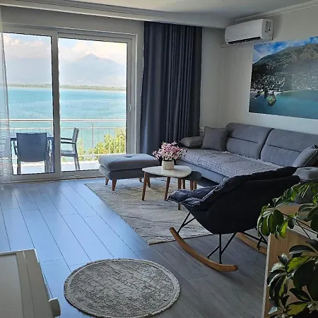 Shiroka's Special Guest Apartment