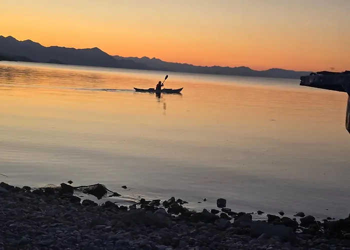 Shiroka's Special Guest Apartment *