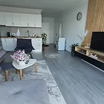 Shiroka's Special Guest Apartmán *