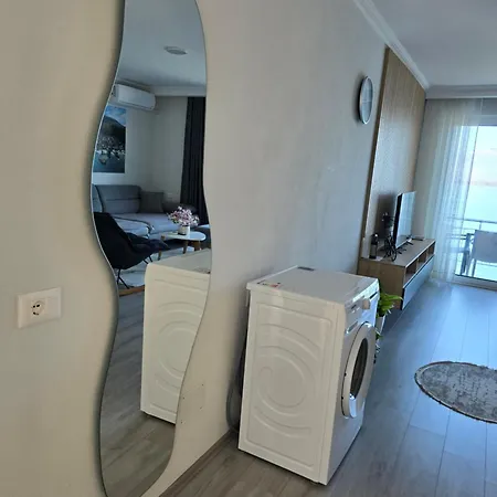 Shiroka's Special Guest *