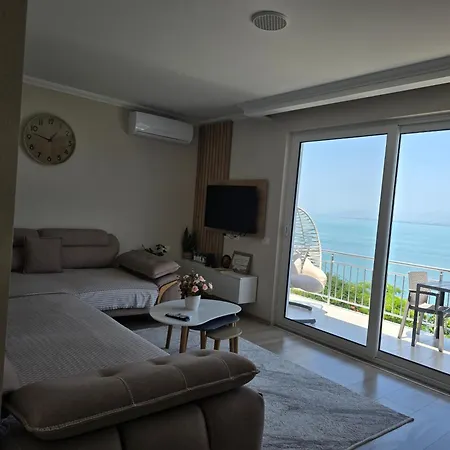 Shiroka's Special Guest Apartament